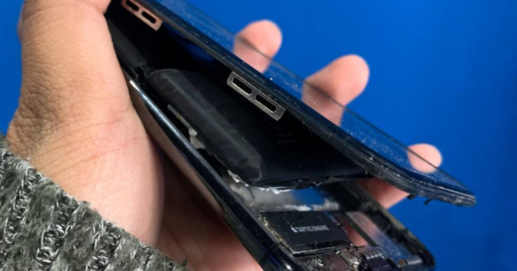 tukar bateri phone di seremban 2